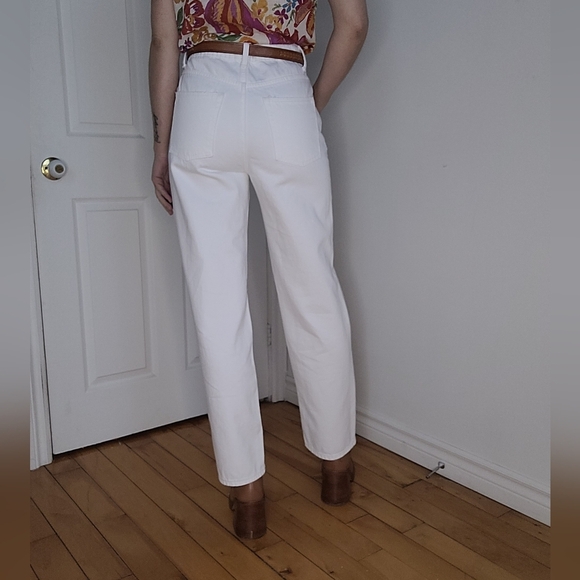 Lovers & Friends High Waist Distressed White Staight Leg Jeans - Picture 5 of 11